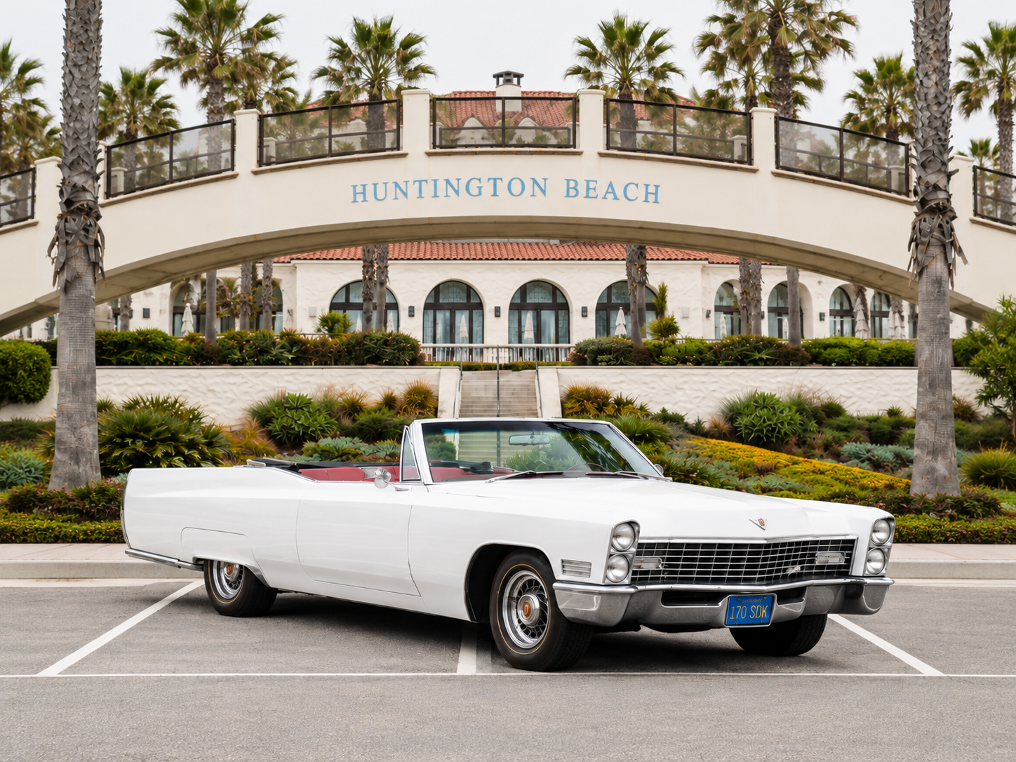 1967 Cadillac Coupe DeVille Convertible